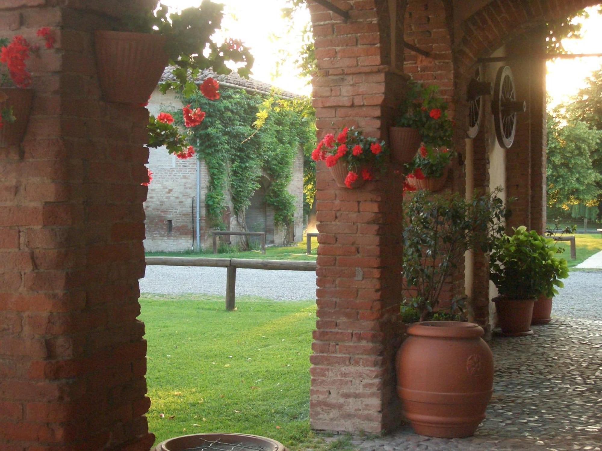 Agriturismo La Lupa Madonna della Provvidenza Exterior foto